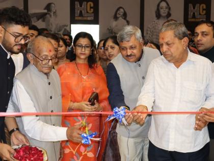 Surat Leads Innovation: India’s First AI-Powered Robotic Cleaning Showroom Opens | Surat Leads Innovation: India’s First AI-Powered Robotic Cleaning Showroom Opens Surat Leads Innovation: India’s First AI-Powered Robotic Cleaning Showroom Opens | Surat Leads Innovation: India’s First AI-Powered Robotic Cleaning Showroom Opens