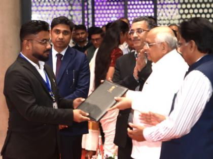Gujarat CM Bhupendra Patel awards Space Allotment to IG Drones in iHub Complex | Gujarat CM Bhupendra Patel awards Space Allotment to IG Drones in iHub Complex