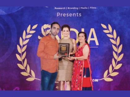 Vipin Agnihotri once again win award as Best Emerging Film Director for his movie “Ye Zindganiya” by Dia Mirza | Vipin Agnihotri once again win award as Best Emerging Film Director for his movie “Ye Zindganiya” by Dia Mirza Vipin Agnihotri once again win award as Best Emerging Film Director for his movie “Ye Zindganiya” by Dia Mirza | Vipin Agnihotri once again win award as Best Emerging Film Director for his movie “Ye Zindganiya” by Dia Mirza