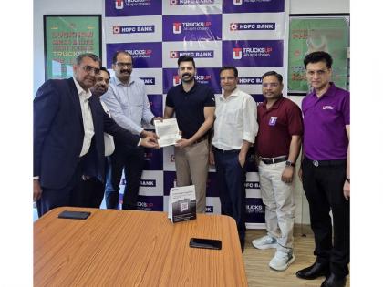 TrucksUp Joins Hands with HDFC Bank to Empower Truck Owners | TrucksUp Joins Hands with HDFC Bank to Empower Truck Owners TrucksUp Joins Hands with HDFC Bank to Empower Truck Owners | TrucksUp Joins Hands with HDFC Bank to Empower Truck Owners