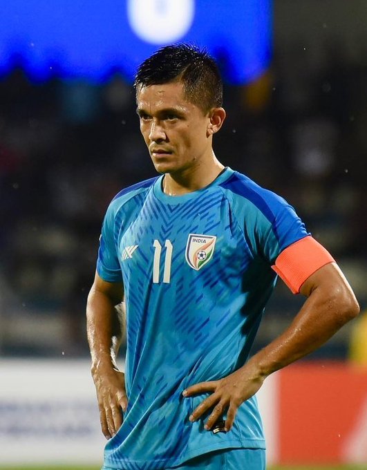 Sunil Chhetri: रोनाल्डो, अली देइ और मेस्सी क्लब में जर्सी नंबर 11, पुरुष