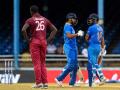 IND vs WI, 3rd ODI: विराट कोहली ने जड़ा 43वां वनडे शतक, भारत ने 2-0 से जीती सीरीज - Hindi News | india vs west indies vs WI, 3rd ODI: India won by 6 wickets (DLS method) | Latest cricket News at Lokmatnews.in