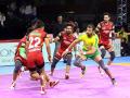 PKL 2019, Bengaluru Bulls Beat Tamil Thalaivas: पवन सहरावत का जबरदस्त प्रदर्शन, बेंगलुरु बुल्स ने थलाइवाज को दी मात - Hindi News | PKL 2019, Bengaluru Bulls Beat Tamil Thalaivas (33-27 ) | Latest kabaddi News at Lokmatnews.in