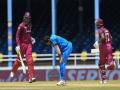 IND vs WI, 3rd ODI: क्रिस गेल-इविन लुईस के बीच शतकीय साझेदारी, फैंस को करना पड़ा 5 साल इंतजार - Hindi News | IND vs WI, 3rd ODI: first 100+ opening partnership for WI at home since Feb 2014, Chris Gayle-Evin Lewis | Latest cricket News at Lokmatnews.in