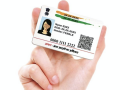 नए Aadhar PVC Card से आपकी मुश्किलें होंगी आसान, जानिए इसे घर बैठे बनवाने का तरीका - Hindi News | | Latest india Videos at Lokmatnews.in