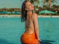 PHOTOS: एली अवरामने शेअर केलं लेटेस्ट ग्लॅमरस फोटोशूट, See Pics - Marathi News | Actress elli avram latest photoshoot glamorous photos viral on internet see pics | Latest filmy Photos at Lokmat.com