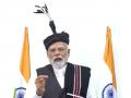 PM Modi's Mizoram Visit: मिजोरम को पीएम मोदी ने दी करोड़ों की लागत वाली परियोजनाओं की सौगात, राज्य की पारंपरिक पोशाक पहनें दिखें पीएम - Hindi News | PM Narendra Modi Mizoram Visit live gave gift of projects worth crores to Mizoram PM was seen wearing the traditional dress of the state | Latest india News at Lokmatnews.in
