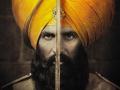 Kesari Movie: अक्षय कुमार की फिल्म 'केसरी' का नया पोस्टर हुआ जारी, ब्लैक एंड व्हाइट लुक में नजर आए 'खिलाड़ी' - Hindi News | akshay kumar unveils new poster of war drama kesari | Latest bollywood News at Lokmatnews.in
