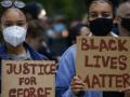 अमेरिका: जॉर्ज फ्लॉयड की मौत के बाद हिंसा के दौरान COVID -19 के मामले, पिछले 24 घंटे में 15 हजार से ज्यादा संक्रमित - Hindi News | | Latest world News at Lokmatnews.in