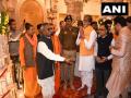 Amitabh Bachchan Visits Ayodhya: राम की नगरी पहुंचे अमिताभ बच्चन, भगवान के किए दर्शन; बोले- "अब तो आना-जाना..." - Hindi News | Amitabh Bachchan Visits Ayodhya Amitabh Bachchan reached the city of Ram, had darshan of God He said Now you have to come and go | Latest bollywood News at Lokmatnews.in
