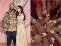 Anant Ambani-Radhika Merchant wedding: शाहरुख खान, रणवीर सिंह समेत तमाम मेहमानों को 2 करोड़ की घड़ी अंबानी परिवार ने की भेंट, पीएम मोदी ने भी दिया ये.. - Hindi News | Anant Ambani-Radhika Merchant wedding Ambani family gifted Rs 2 crore watch to Shahrukh Khan Ranveer Singh and all guest PM Modi also gave | Latest business News at Lokmatnews.in
