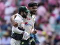 AUS vs PAK, Sydney Test: सिडनी हो या केपटाउन? 29.2 ओवर, 78 रन और 11 विकेट, जमाल की मेहनत पर पाक बल्लेबाजी ने पानी डाला! - Hindi News | AUS vs PAK, Sydney Test Pakistan lead by 82 runs AUS 299 PAK 313-68-7 josh Hazlewood W 0 W 0 W  Sydney or Cape Town? 29-2 overs 78 runs 11 wickets Sydney Test Pakistan claims slender lead Jamal takes six wickets see video | Latest cricket News at Lokmatnews.in