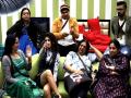 Bigg Boss 11: कंटेस्टेंट्स की इन हरकतों से आग बबूला हुआ उनका परिवार, देखें वीडियो - Hindi News | Bigg Boss 11 family angry for contestants behavior | Latest television News at Lokmatnews.in