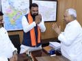 Bihar: CM सम्राट चौधरी से मिलने पहुंचे नीतीश कुमार, जानें क्या हुई बातचीत - Hindi News | Bihar Nitish Kumar arrives to meet CM Samrat Chaudhary find out what transpired | Latest india News at Lokmatnews.in