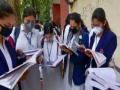 CBSE की 10वीं बोर्ड की परीक्षा रद्द, फिर कैसे और किस फॉर्मूले से दिया जाएगा स्टूडेंट को नंबर, जानिए - Hindi News | CBSE class 10 board exam 2021 cancelled Know all details how marks will calculated | Latest india News at Lokmatnews.in