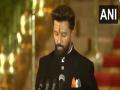 Chirag Paswan Oath: पिता की विरासत संभालने के लिए राजनीति में रखा कदम, कभी बनाना चाहते थे एक्टिंग में करियर; जानें कौन हैं चिराग पासवान - Hindi News | Chirag Paswan took oath as a Union Minister in the Modi government's cabinet and talked about his political career Know who is Chirag Paswan | Latest india News at Lokmatnews.in