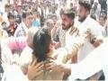 राजस्थानः मंच संचालन को लेकर हुआ विवाद, बीजेपी नेता की कार्यकर्ताओंने की जमकर पिटाई - Hindi News | | Latest india News at Lokmatnews.in
