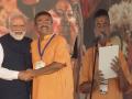 मुख्यमंत्री सुवेंदु अधिकारी की गौड़ीय पोशाक ने बटोरी सुर्खियां; जानें इसके पीछे का सांस्कृतिक महत्व - Hindi News | Chief Minister Suvendu Adhikari Gaudiya attire grabs headlines learn about its cultural significance | Latest india News at Lokmatnews.in