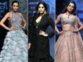 Lakme Fashion Week Day 4: उर्वशी रौतेला सहित इन हसीनाओं ने बिखेरा जलवा, देखें तस्वीरें - Hindi News | Lakme Fashion Week Day 4: Urvashi Rautela including these actors sscreams, pictures | Latest bollywood Photos at Lokmatnews.in