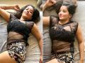 मोनालिसा ने ब्लैक ड्रेस में फैंस के उड़ाए होश, देखें स्टाइलिश फोटो - Hindi News | bhojpuri actress Monalisa shared picture in black dress look sizzling goes viral | Latest bollywood Photos at Lokmatnews.in