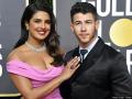 Golden Globes 2020: प्रियंका चोपड़ा और निक जोनस का दिखा ग्लैमरस लुक-देखें फोटो - Hindi News | Priyanka Chopra And and her husband Nick Jonas hottest couple at Golden Globes 2020 red carpet | Latest bollywood Photos at Lokmatnews.in
