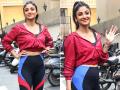 फिटनेस में चूर नजर आईं शिल्पा शेट्टी, देखें जिम आउटफिट की फोटो - Hindi News | Shilpa Shetty spotted post the shoot of Sophie Chowdhary's fitness show in khar | Latest bollywood Photos at Lokmatnews.in