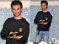 फैंस के लिए आयुष शर्मा ने मनाया बर्थडे, केक काट के किया शुक्रियाअदा - Hindi News | Ayush Sharma celebrated birthday for fans | Latest bollywood Photos at Lokmatnews.in