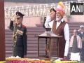 Republic Day 2024: 75वें गणतंत्र दिवस समारोह की शुरुआत, PM मोदी ने राष्ट्रीय युद्ध स्मारक पर शहीदों को अर्पित की श्रद्धांजलि - Hindi News | Republic Day 2024 75th Republic Day celebrations begin PM Modi pays tribute to martyrs at the National War Memorial | Latest india News at Lokmatnews.in