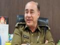 फरीदाबाद DCP सुसाइड मामले में कई खुलासे, SHO ने हनीट्रैप में फंसाकर मांगी थी फिरौती, पत्रकार की थी ये भूमिका - Hindi News | faridabad dcp vikram kapoor suicide case update show blackmail for Honey trapped and journalist support | Latest crime News at Lokmatnews.in
