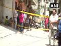 दिल्ली: महरौली में दिल दहलाने वाली घटना, शख्स ने पत्नी और 3 बच्चों की गला रेतकर हत्या की - Hindi News | delhi mehrauli man murdered his wife and three children now has been arrested by police | Latest crime News at Lokmatnews.in