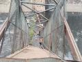 Delhi: रूप नगर में पुराना फुटब्रिज ढहा, बेघर महिला की नाले में गिरकर मौत - Hindi News | Delhi Old footbridge collapses in Roop Nagar homeless woman dies after falling into drain | Latest india News at Lokmatnews.in
