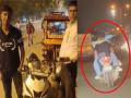 Delhi Couple Romance on Bike: बाइक पर गर्लफ्रेंड संग 'डेंजरस रोमांस' करना पड़ा भारी, पुलिस ने लिया एक्शन; वीडियो वायरल - Hindi News | Delhi Couple Romance on Bike Police Catch Man After Video of Him Romancing Performing Stunt With Girlfriend on Motorcycle in Vikaspuri Goes Viral | Latest weird News at Lokmatnews.in