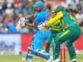 Ind Vs SA 1st T20: धवन की फिफ्टी के बाद भुवनेश्वर का 'पंच', दक्षिण अफ्रीका 28 रनों से हारा - Hindi News | sikhar dhawan and bhuvneshwar kumar performance india beat south africa 1st t20 match johannesburg | Latest cricket News at Lokmatnews.in