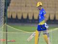 IPL 2020: धोनी की टीम पर भी कोरोना की मार, सीएसके की ट्रेनिंग निलंबित - Hindi News | IPL 2020: Chennai Super Kings training suspended owing to coronavirus scare | Latest cricket News at Lokmatnews.in