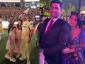 MS Dhoni Birthday Special: क्रिकेट के लीजेंड एमएस धोनी कैसे साक्षी पर हार बैठे अपना दिल? बेहद फिल्मी है लव स्टोरी - Hindi News | MS Dhoni Birthday 2024 Special How did cricket legend MS Dhoni and Sakshi love story starts | Latest cricket News at Lokmatnews.in