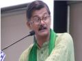 चलती ट्रेन में समाजवादी पार्टी के नेता को धमकी देने के आरोप में GRP ने 5 लोगों को किया गिरफ्तार  - Hindi News | GRP arrested 5 people for threatening Samajwadi Party leader dr sunilam | Latest india News at Lokmatnews.in
