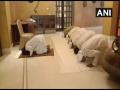 कांग्रेस के मुस्लिम विधायकों ने जैसलमेर के होटल में मनाई ईद - Hindi News | Muslim MLAs of Congress celebrated Eid in Jaisalmer Hotel | Latest politics News at Lokmatnews.in
