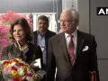 स्वीडन का शाही जोड़ा पांच दिवसीय यात्रा पर दिल्ली पहुंचा - Hindi News | Delhi: Swedish King Carl XVI Gustaf and Queen Silvia arrive at Delhi Airport. | Latest india News at Lokmatnews.in