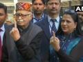 दिल्ली चुनावः राष्ट्रपति कोविंद, लालकृष्ण आडवाणी, गौतम गंभीर सहित कई हस्तियों ने डाला वोट - Hindi News | Delhi elections: President Kovind, LK Advani, Gautam Gambhir and many more cast their votes | Latest india News at Lokmatnews.in