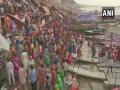 Ganga Dassehra 2019: गंगा दशहरा आज, वाराणसी सहित गढ़मुक्तेश्वर और हरिद्वार में गंगा किनारे उमड़ा जनसैलाब - Hindi News | Ganga Dussehra 2019 Devotees take holy dip in river Ganga in Varanasi, Haridwar and other cities | Latest spirituality News at Lokmatnews.in