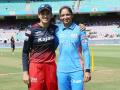 Womens Premier League 2023: मंधाना पर भारी हरमनप्रीत, अंतिम मैच जीतकर पहले पायदान पर मुंबई इंडियंस, रॉयल चैलेंजर्स बेंगलोर फाइनल रेस से बाहर - Hindi News | Womens Premier League 2023 Harmanpreet Kaur vs Smriti Mandhana Mumbai Indians Women won 4 wickets see point table RCB OUT FINAL RACE | Latest cricket News at Lokmatnews.in
