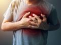 Warning Signs body gives before a heart attack - Hindi News | Warning Signs body gives before a heart attack | Latest health Photos at Lokmattimes.com