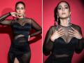 हिना खानच्या मोनोकिनी गाउनमध्ये शेअर ग्लॅमरस फोटोशूट, See Pics - Marathi News | Hina Khan monokini style gown raised the internet mercury see pictures | Latest filmy Photos at Lokmat.com