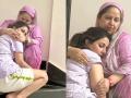 SALAM Hina Khan: ब्रेस्ट कैंसर इलाज के बीच काम पर लौटीं हिना, फैंस कर रहे सलाम, तारा सुतारिया, कुशा कपिला ने किया चीयर, देखें तस्वीरें - Hindi News | SALAM Hina Khan Resumes Work After breast cancer diagnosis Tara Sutaria, Kusha Kapila Other Celebs Her Cheer Squad wears wig her first assignment show must go on | Latest bollywood Photos at Lokmatnews.in