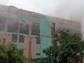 मेट्रो अस्पताल आग : जिलाधिकारी ने मजिस्ट्रेटी जांच के आदेश दिये - Hindi News | Fire in noida metro hospital, dm orders for investigation | Latest india News at Lokmatnews.in