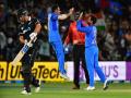 Ind vs NZ: दूसरे वनडे में दो बड़े बदलाव कर सकते हैं कप्तान कोहली, जानें दोनों टीमों की संभावित प्लेइंग इलेवन - Hindi News | india vs newzealand 2nd ODI match dream eleven prediction team preview India vs New Zealand 2nd ODI predicted playing 11 | Latest cricket News at Lokmatnews.in