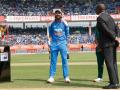IND vs SA 3rd ODI: लगातार 20 मैच में टॉस गंवाने का सिलसिला खत्म?, 2023 के बाद भारत ने जीता टॉस, रोहित शर्मा और शुभमन गिल से आगे निकले केएल राहुल - Hindi News | IND vs SA 3rd ODI last time India won toss in an ODI was in CWC 2023 semi-final against New Zealand at Wankhede streak losing toss 20 consecutive matches over | Latest cricket News at Lokmatnews.in