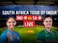 IND-W vs SA-W Score: रोमांचक मुकाबले में भारतीय टीम ने 4 रन से जीता मैच, आखिरी ओवर में वस्त्राकर का कमाल - Hindi News | IND-W vs SA-W Live Cricket Score India Women vs South Africa Women 2nd ODI Live Match at Bengaluru | Latest cricket News at Lokmatnews.in