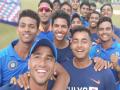 U-19 World Cup: फाइनल से पहले सचिन का टीम इंडिया के नाम खास संदेश, कोहली ने न्यूजीलैंड से दी शुभकामनाएं - Hindi News | U-19 World Cup Final: Sachin Tendulkar, Virat Kohli wish Team India Ahead Of Bangladesh Clash | Latest cricket News at Lokmatnews.in