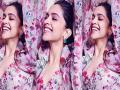 SEE PICS! Deepika Padukone hits 50 million followers mark on Instagram - Hindi News | SEE PICS! Deepika Padukone hits 50 million followers mark on Instagram | Latest entertainment Photos at Lokmattimes.com